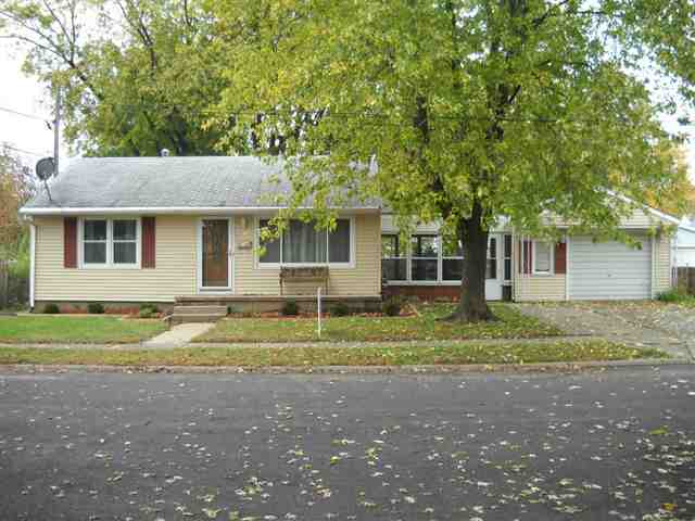 321 Barbara Road Pekin, IL 61554 - Photo 1 of 12 Gallery Image 1