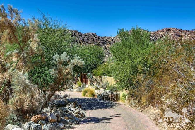 72275 Upper Way West Palm Desert, CA 92260 - Photo 24 of 90 a view of a tree with a yard