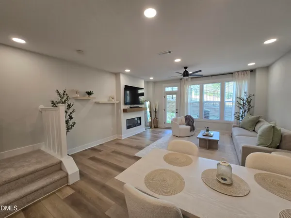 $2,995 | 4019 Elk Crk Lane, Raleigh, NC 27612