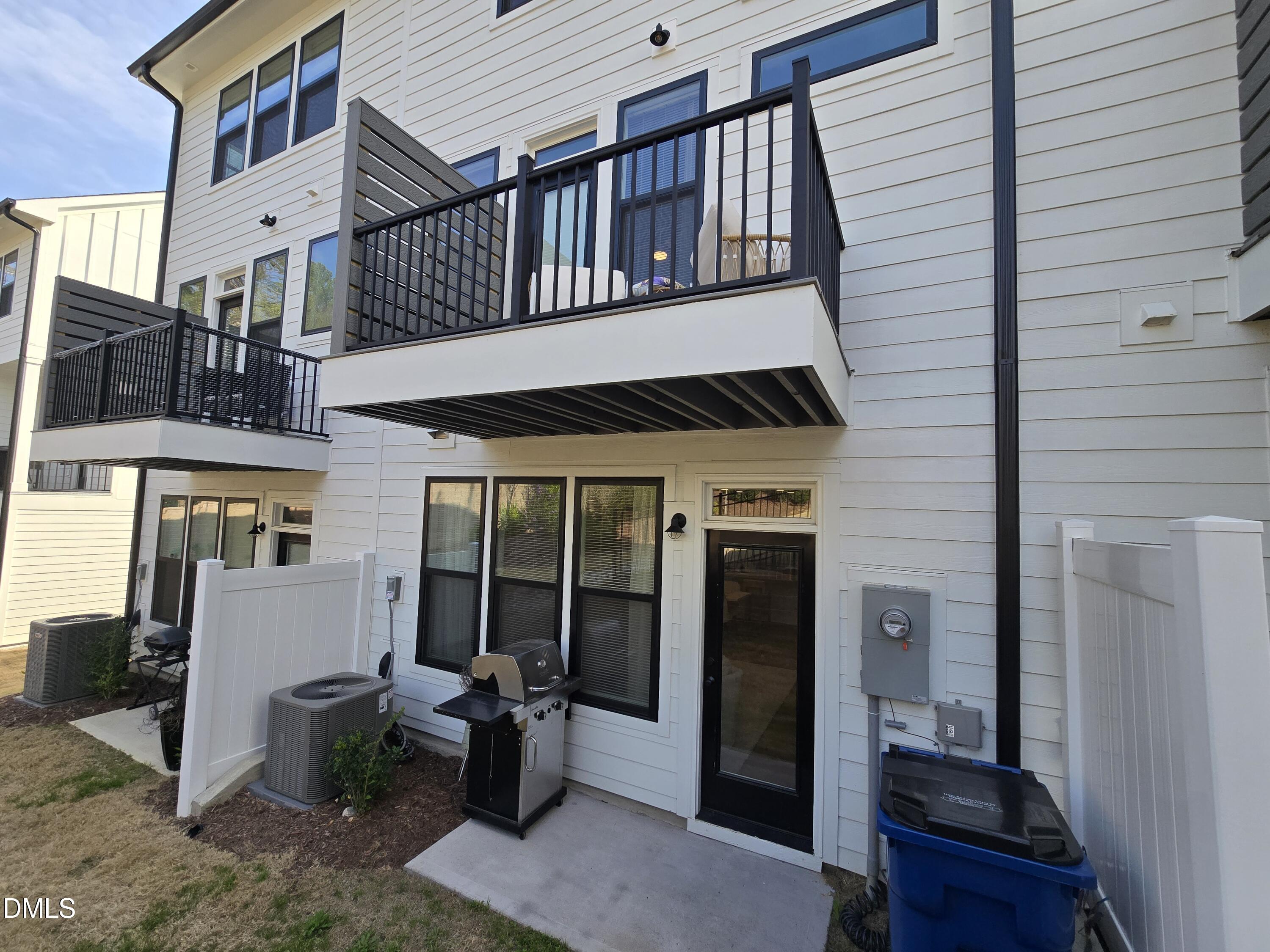 4019 Elk Crk Lane Raleigh, NC 27612 - Photo 7 of 22 20260311_103057