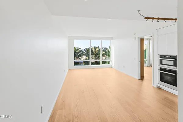 $705,000 | 877 Francisco Street, Unit 1112, Los Angeles, CA 90017