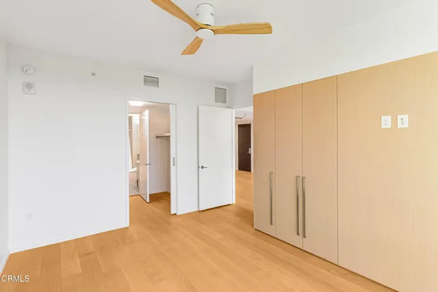 $705,000 | 877 Francisco Street, Unit 1112, Los Angeles, CA 90017