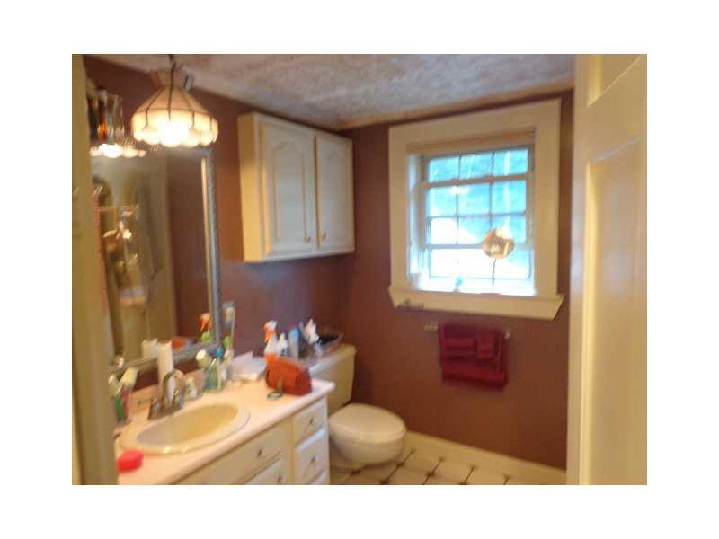 254 Turner Center Road Turner, ME 04282 - Photo 14 of 14 Bathroom.