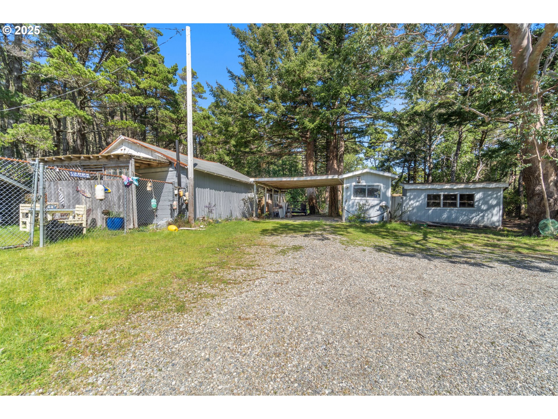 92447 Paradise Point Road Port Orford, OR 97465 - Photo 7 of 25