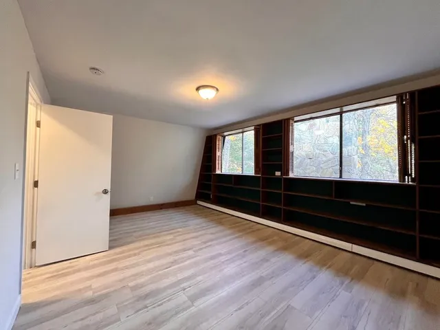 $799,900 | 23 Orchard Drive, Durham, NH 03824