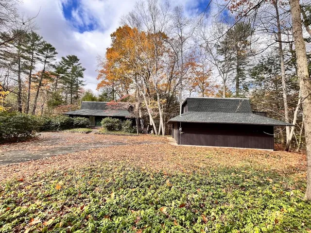 $799,900 | 23 Orchard Drive, Durham, NH 03824