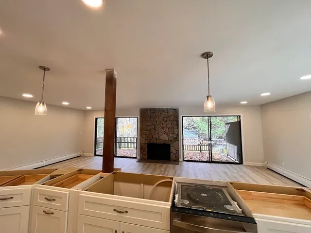 $799,900 | 23 Orchard Drive, Durham, NH 03824