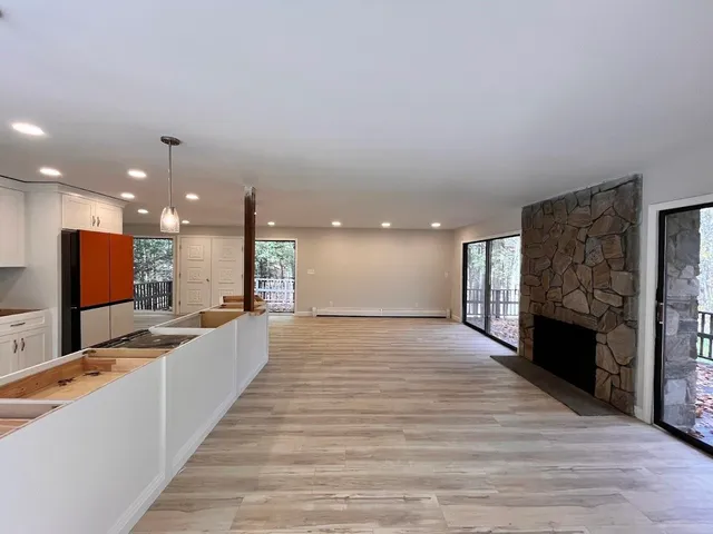 $799,900 | 23 Orchard Drive, Durham, NH 03824