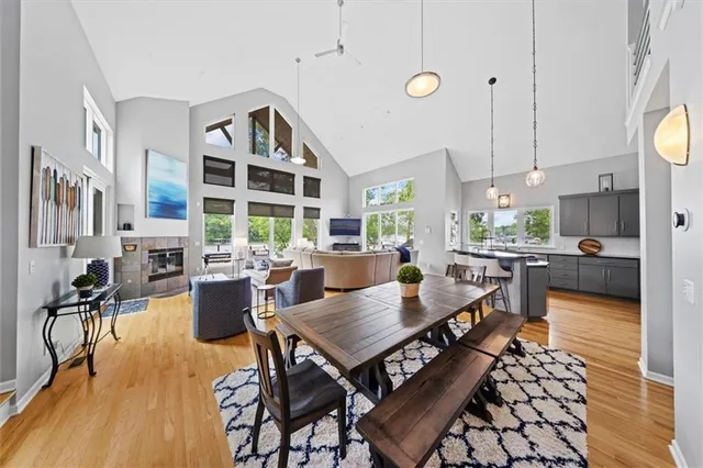 $1,699,000 | 19-p & 115 P Lake Shore Dr Lake, Lee's Summit, MO 64086