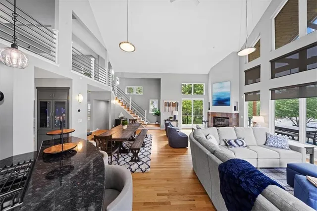 $1,699,000 | 19-p & 115 P Lake Shore Dr Lake, Lee's Summit, MO 64086