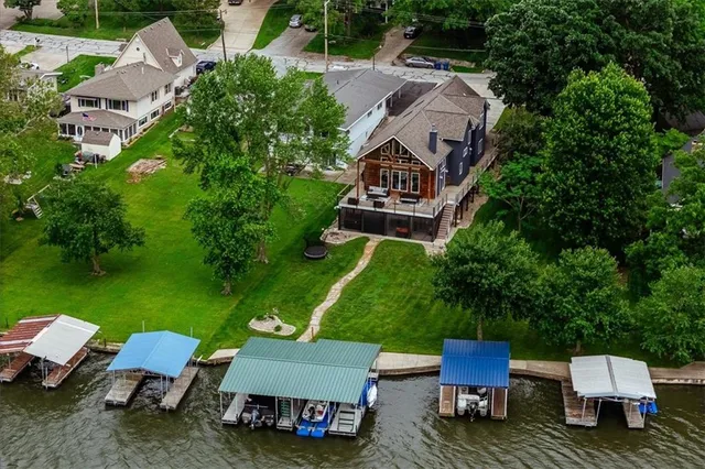 $1,699,000 | 19-p & 115 P Lake Shore Dr Lake, Lee's Summit, MO 64086