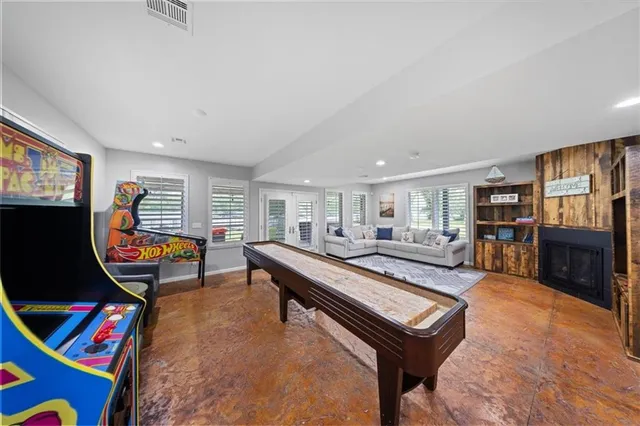 $1,699,000 | 19-p & 115 P Lake Shore Dr Lake, Lee's Summit, MO 64086