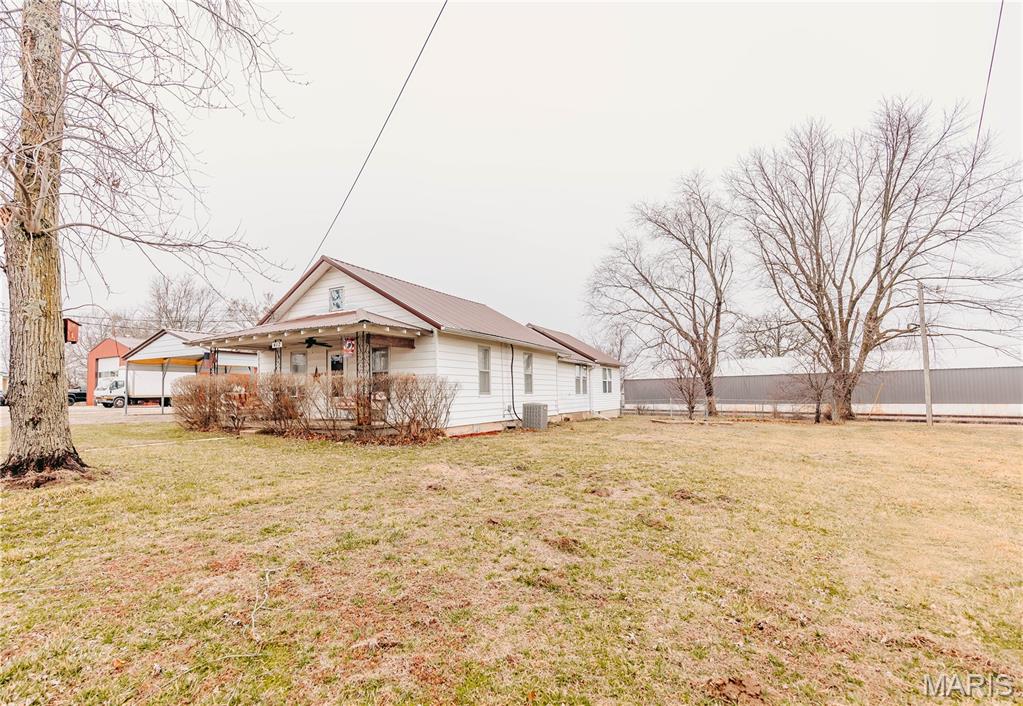 412 West Chestnut Street Dixon, MO 65459 - Photo 2 of 46