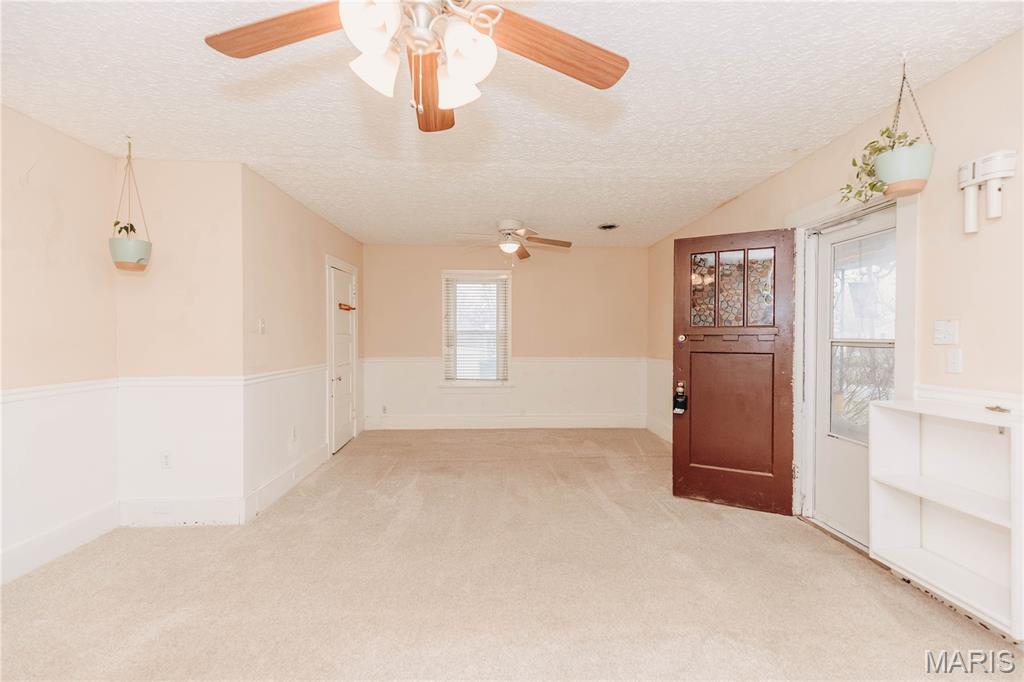 412 West Chestnut Street Dixon, MO 65459 - Photo 5 of 46