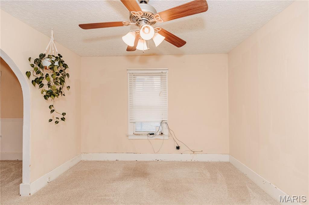 412 West Chestnut Street Dixon, MO 65459 - Photo 10 of 46