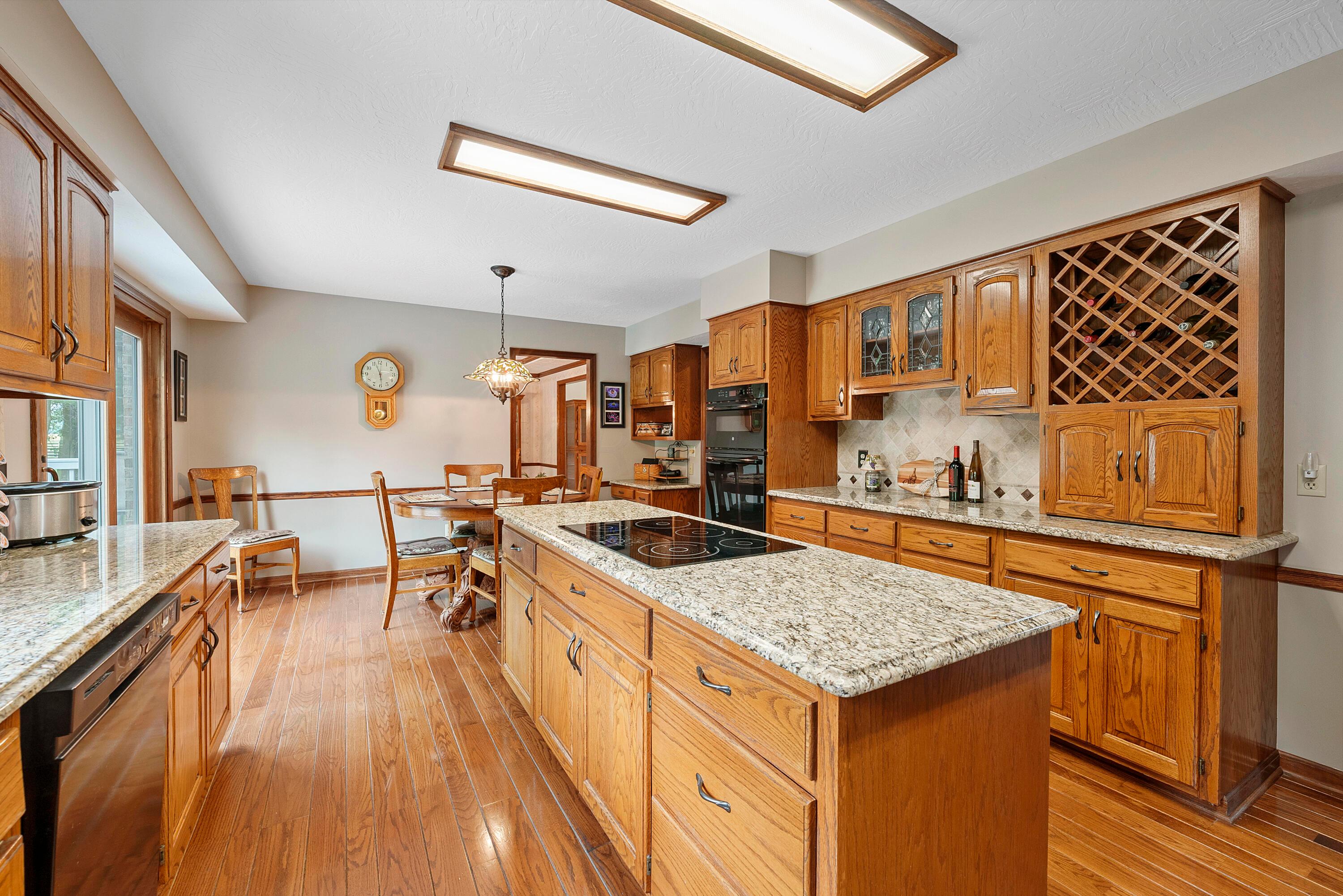 12787 Robins Road Westerville, OH 43082 - Photo 18 of 60 DSC02793