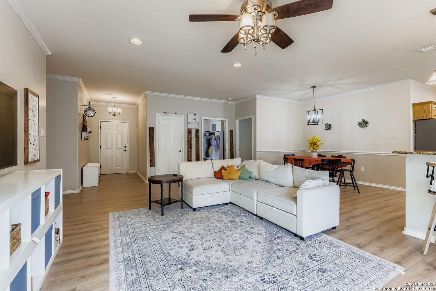 118 Santa Fe Seguin, TX 78155 - Photo 7 of 44 a living room with furniture and a flat screen tv