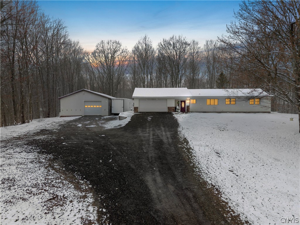 50 West Myers Road Minetto, NY 13126 - Photo 1 of 1