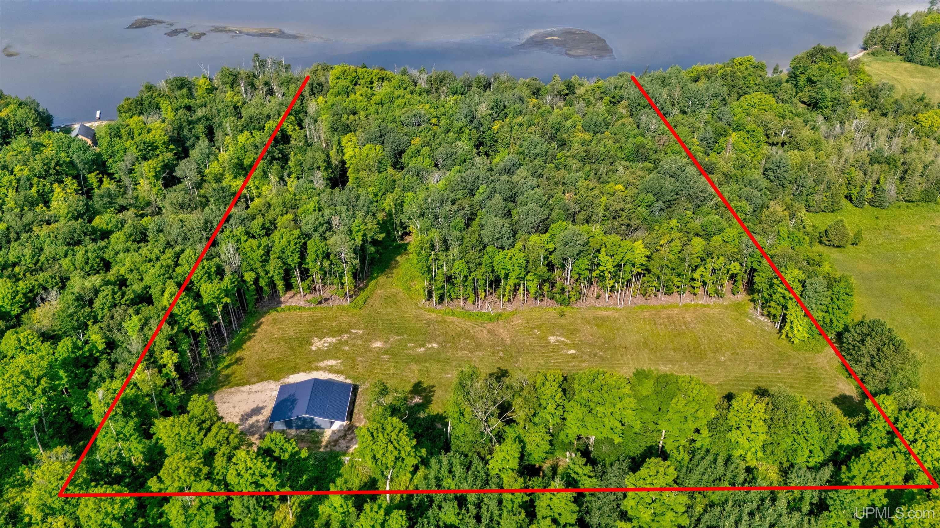 9887 Kk Road Rapid River, MI 49878 - Photo 2 of 31 Gallery Image 2