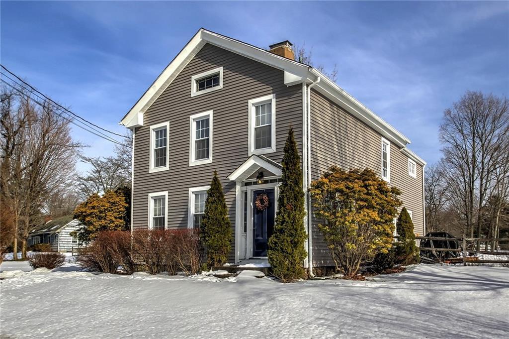 front view of house with a yard
