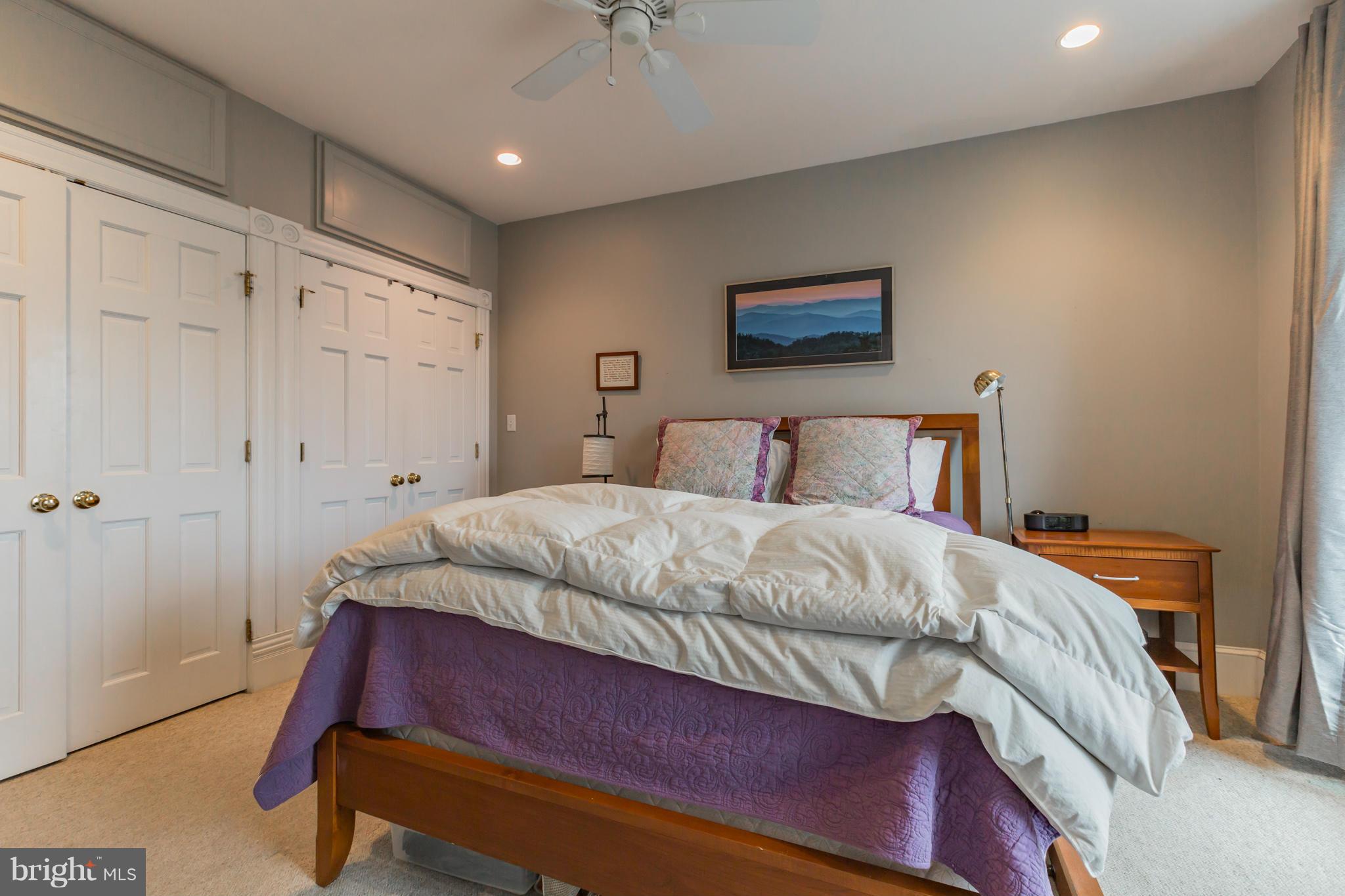 1423 R Street Northwest, Unit 404 Washington, DC 20009 - Photo 20 of 26 Bedroom (Master)