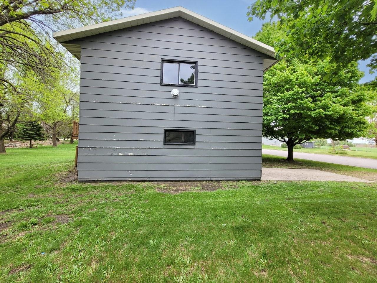 640 Ranchwood Drive Bird Island, MN 55310 - Photo 9 of 33