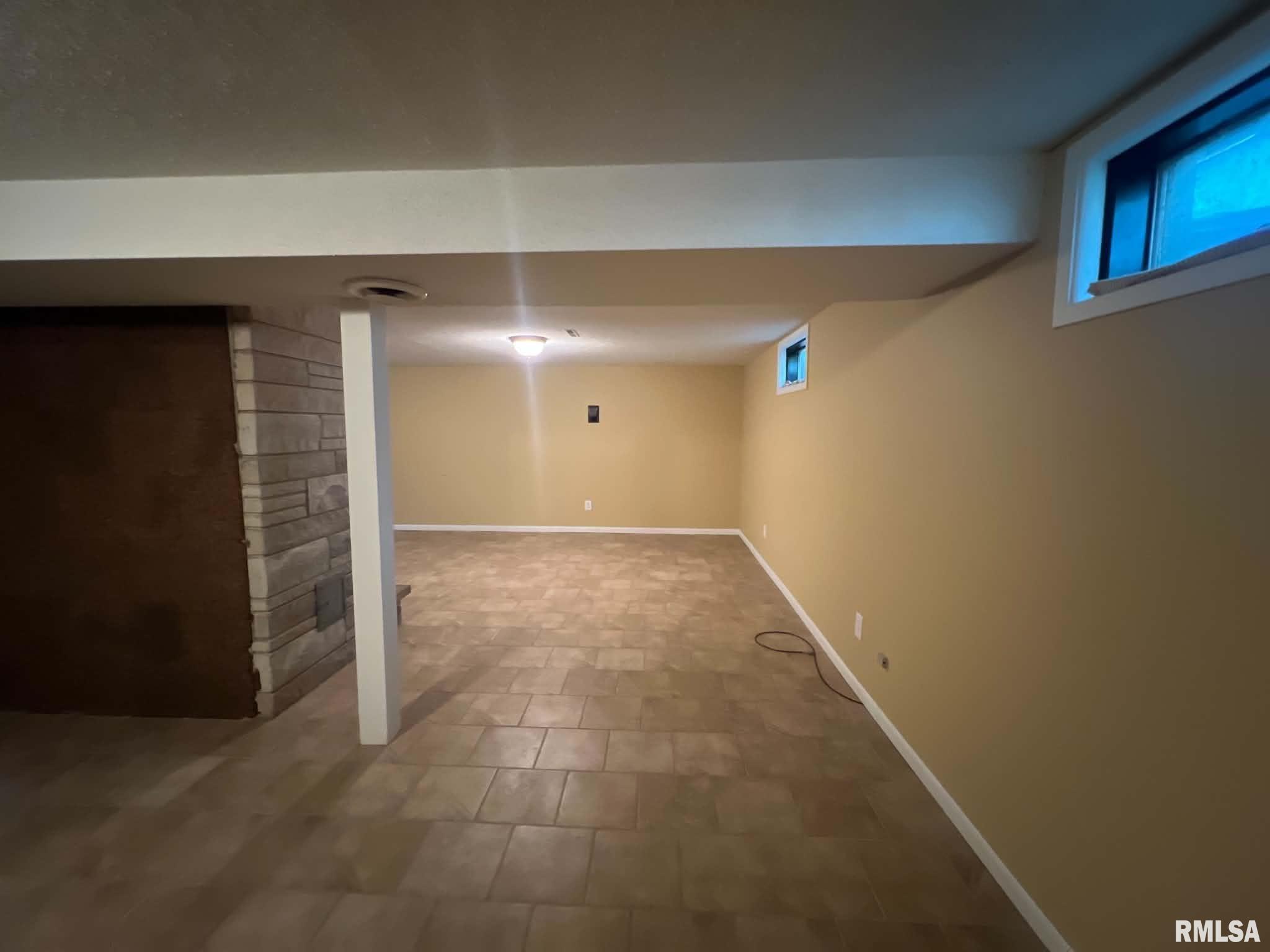 292 Jana Road Macomb, IL 61455 - Photo 36 of 39