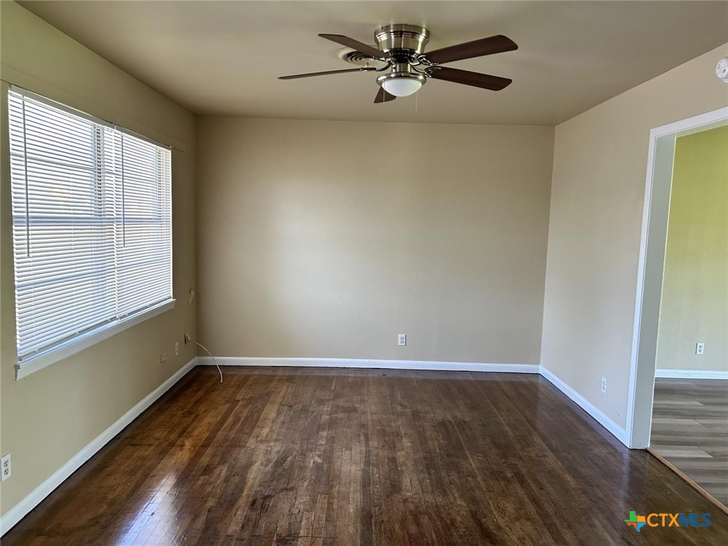 1317 Zephyr Road Killeen, TX 76541 - Photo 2 of 9