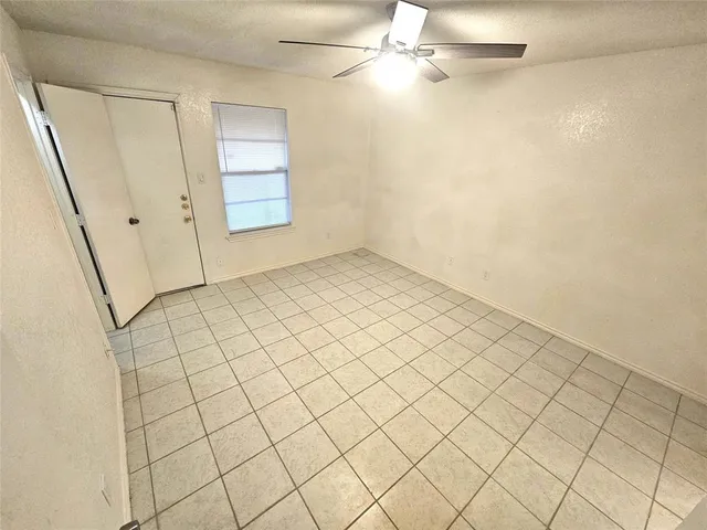 $1,550 | 3425 Republic Drive, Forest Hill, TX 76140