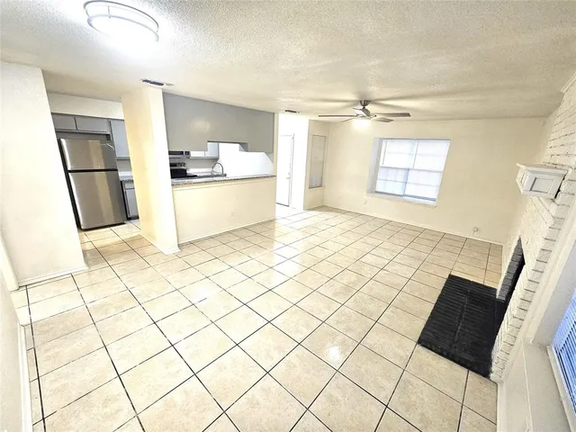 $1,550 | 3425 Republic Drive, Forest Hill, TX 76140