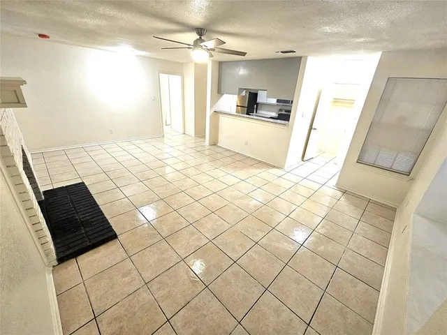 $1,550 | 3425 Republic Drive, Forest Hill, TX 76140