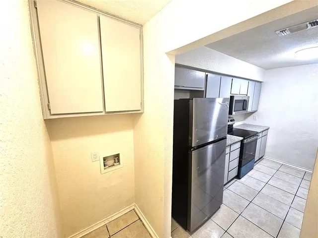 $1,550 | 3425 Republic Drive, Forest Hill, TX 76140