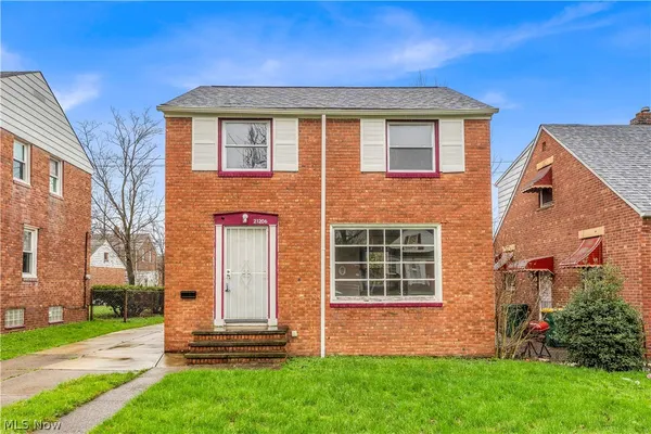 $1,375 | 21206 Hillgrove Avenue, Maple Heights, OH 44137