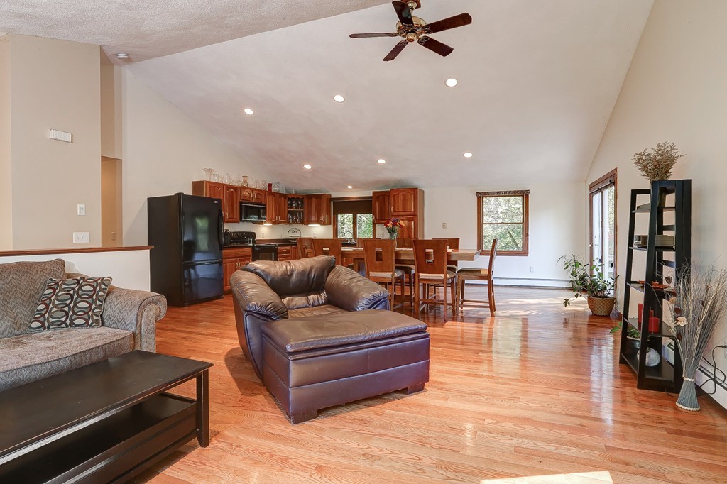 11 Landing Road Gloucester, MA 01930 - Photo 15 of 30 Gallery Image 15