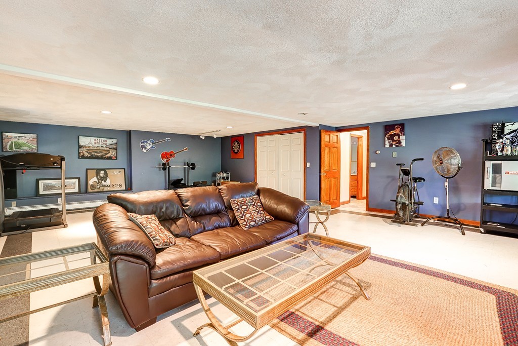 11 Landing Road Gloucester, MA 01930 - Photo 26 of 30 Gallery Image 26