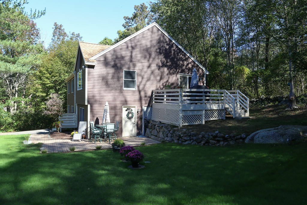 11 Landing Road Gloucester, MA 01930 - Photo 4 of 30 Gallery Image 4