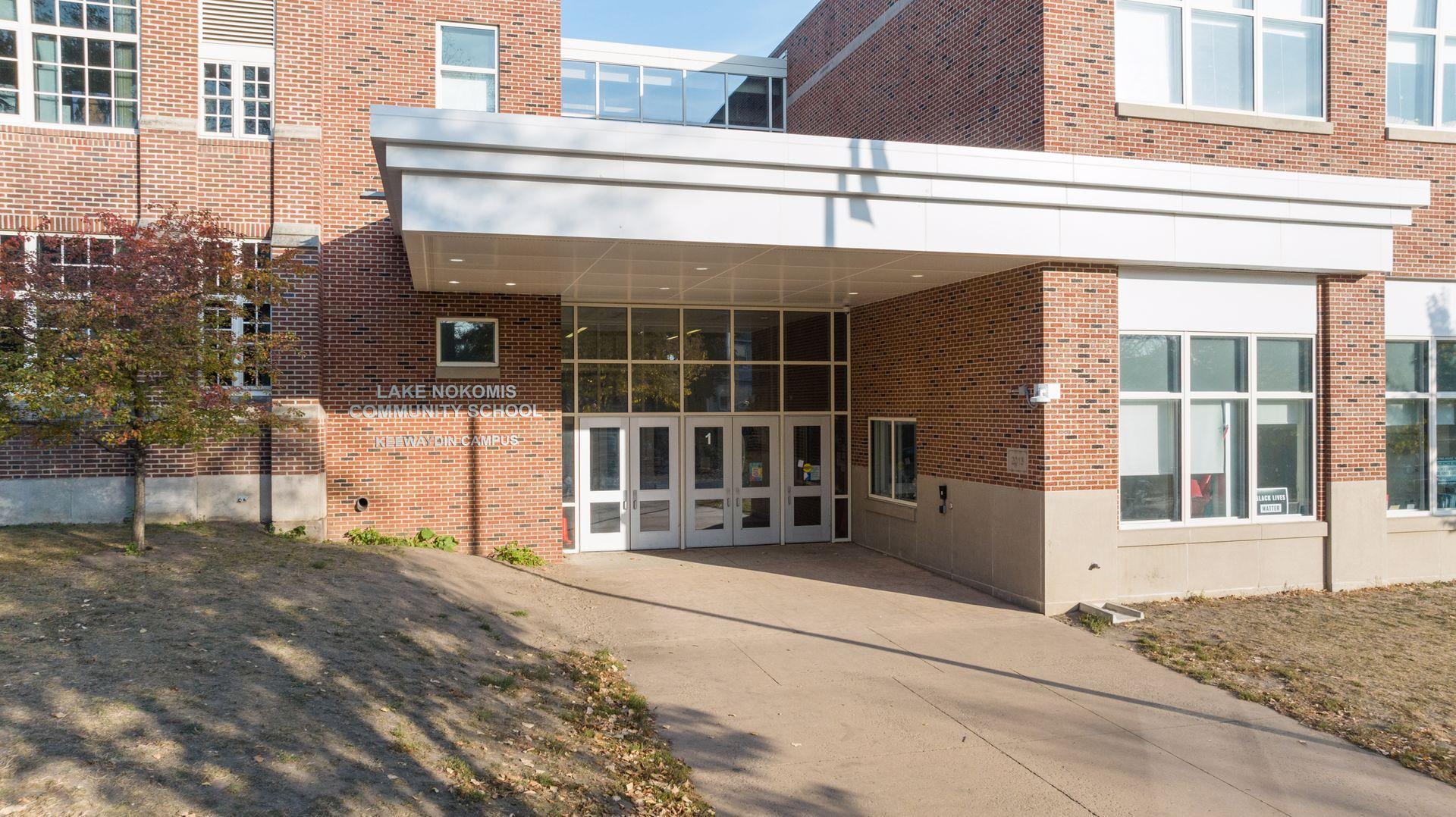 5229 29th Avenue South Minneapolis, MN 55417 - Photo 25 of 33