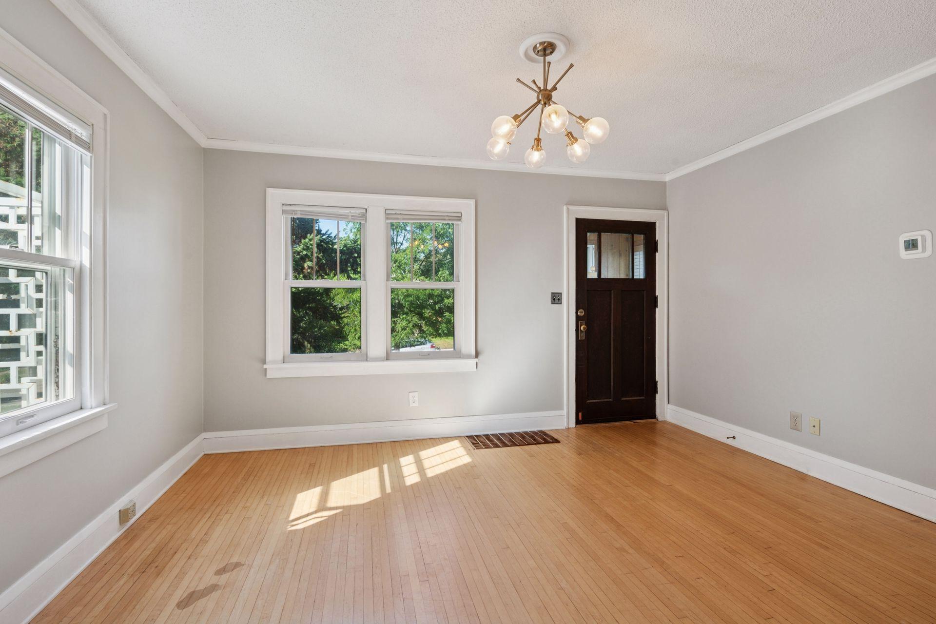 5229 29th Avenue South Minneapolis, MN 55417 - Photo 5 of 33