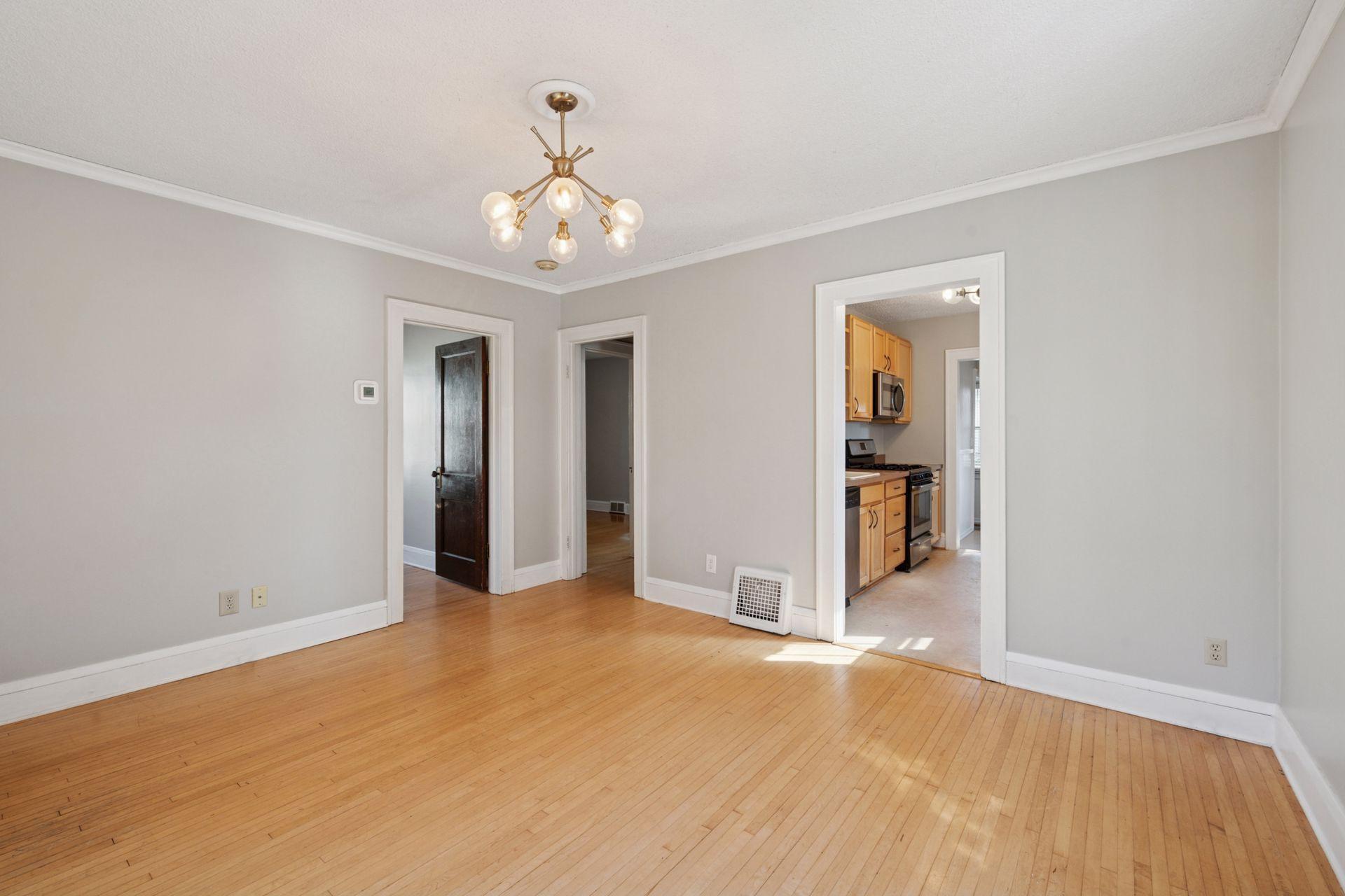 5229 29th Avenue South Minneapolis, MN 55417 - Photo 6 of 33