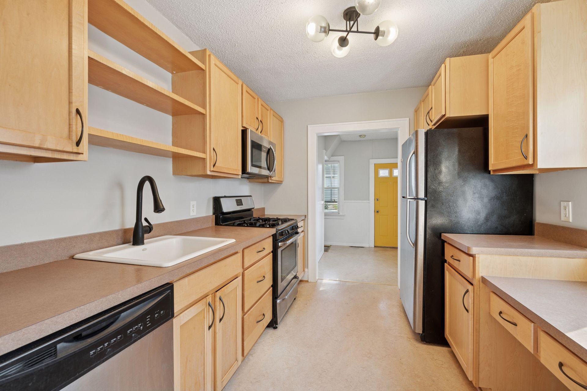 5229 29th Avenue South Minneapolis, MN 55417 - Photo 8 of 33