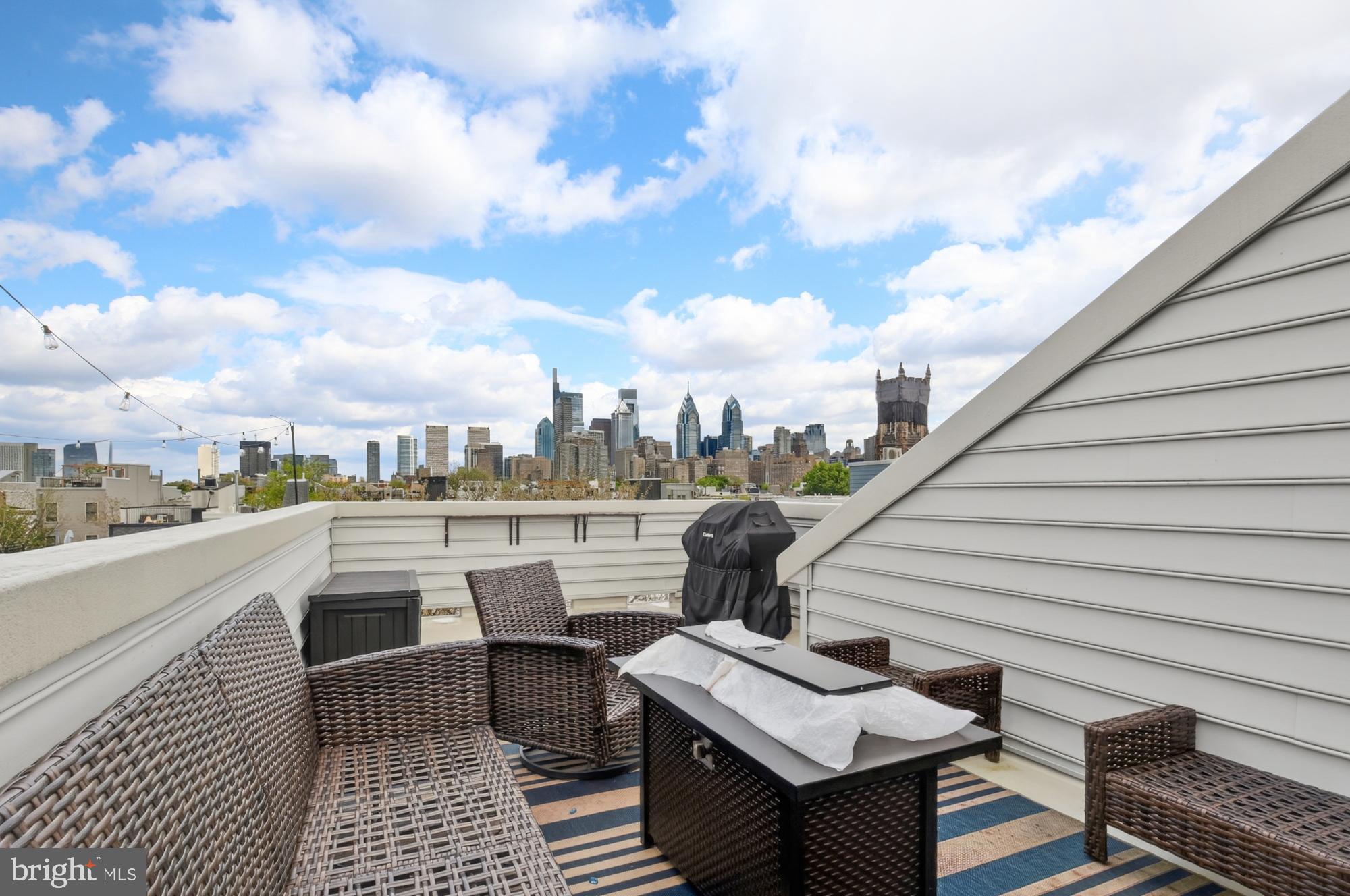 2115 Carpenter Street, Unit 2 Philadelphia, PA 19146 - Photo 25 of 28