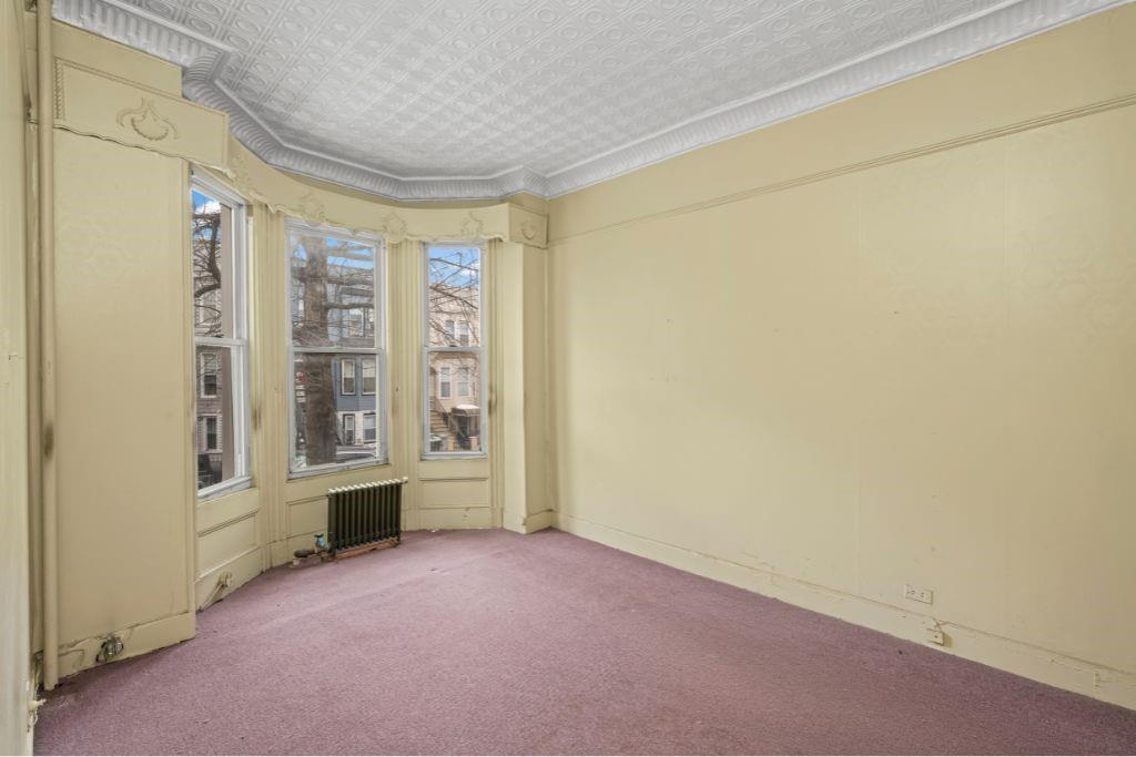 451 44th Street Brooklyn, NY 11220 - Photo 10 of 25