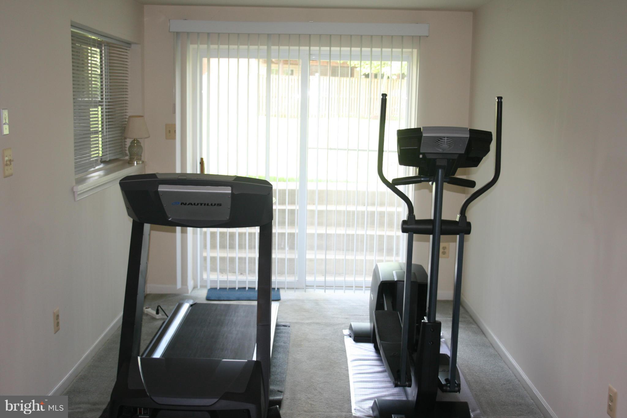 3841 Glebe Meadow Way Edgewater, MD 21037 - Photo 26 of 30 Rec Rm/FR
