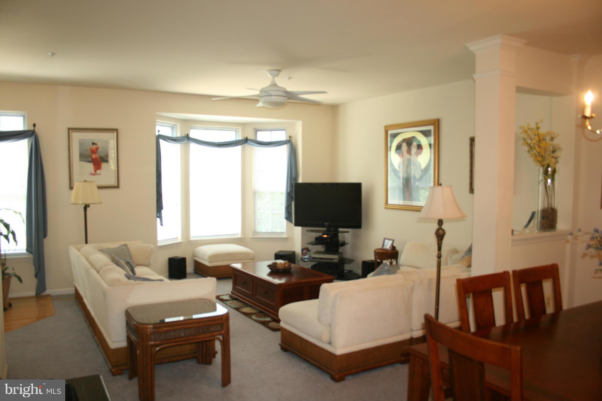 3841 Glebe Meadow Way Edgewater, MD 21037 - Photo 4 of 30 Family Room
