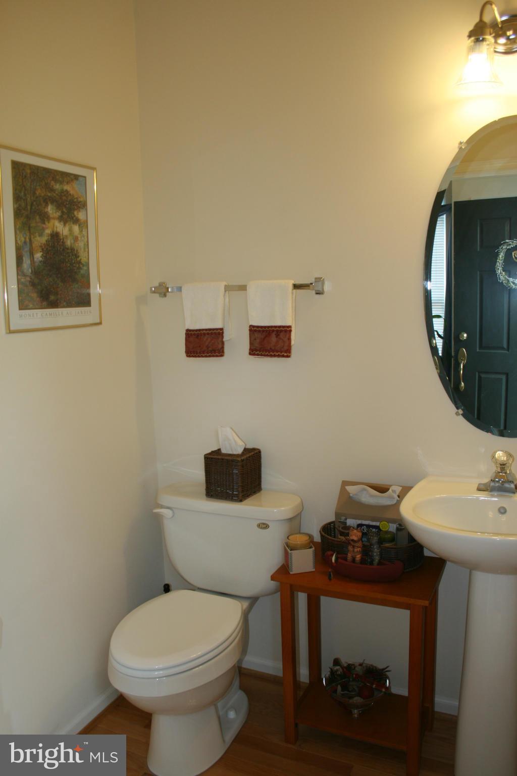 3841 Glebe Meadow Way Edgewater, MD 21037 - Photo 6 of 30 Half Bath in Foyer