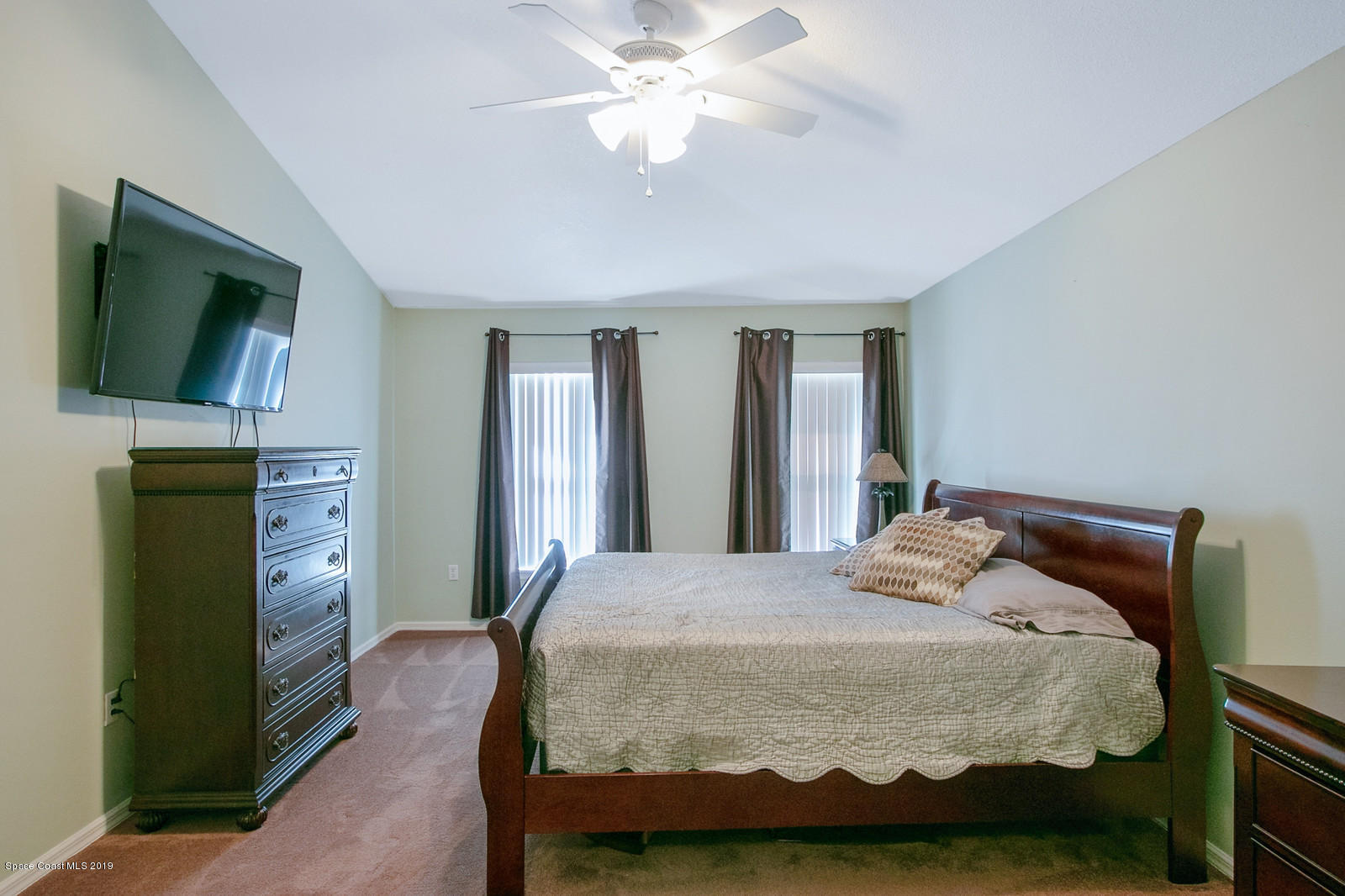 559 Nackman Road Northwest Palm Bay, FL 32907 - Photo 16 of 20 11_559nackmanrdnwpalmbay018_mls