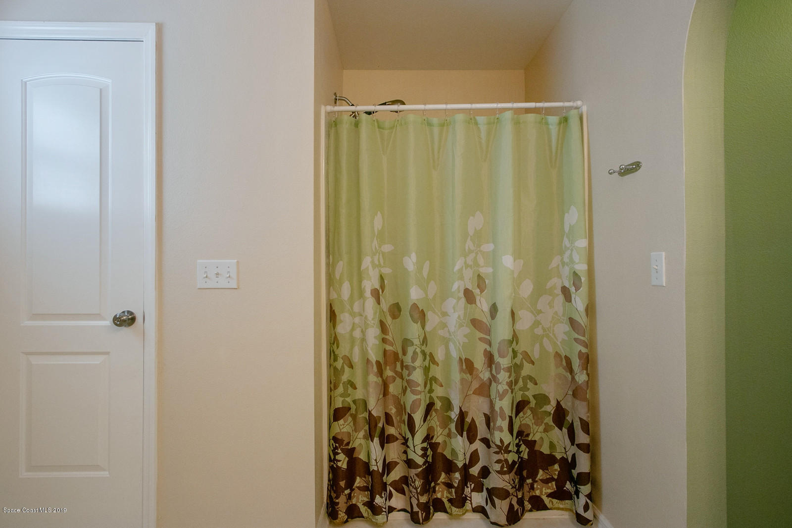 559 Nackman Road Northwest Palm Bay, FL 32907 - Photo 18 of 20 13_559nackmanrdnwpalmbay021_mls