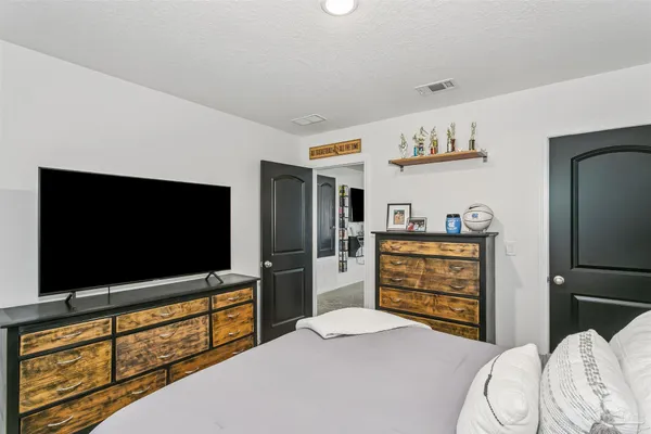 $412,000 | 4884 Kensington Lane, Crestview, FL 32539