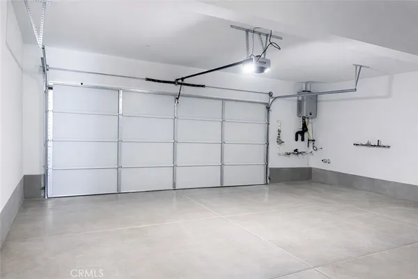 $5,500 | 211 Baluster, Irvine, CA 92618