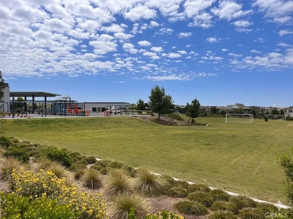 $5,500 | 211 Baluster, Irvine, CA 92618